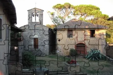 פאזל של Cortile del Castello di Belogaio
