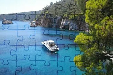 Barca sul mare jigsaw puzzle