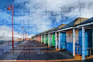 Promenade   Beach huts - Mablethorpe