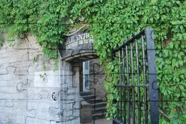 Ottawa jail hostel jigsaw puzzle
