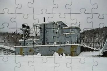 פאזל של Gold dredger Yukon territory