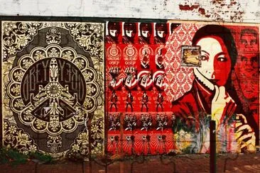 פאזל של Shepard Fairey mural