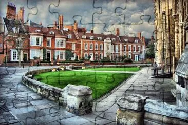 Cathedral Close Lincoln