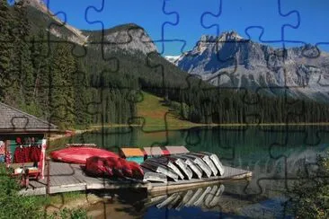 Emerald Lake, Yoho National Park, Canada