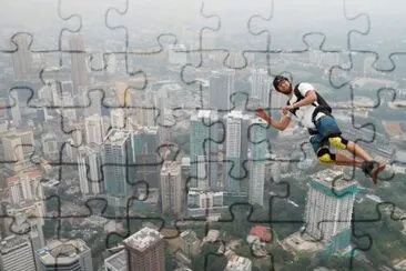 SALTO EN MALASIA jigsaw puzzle