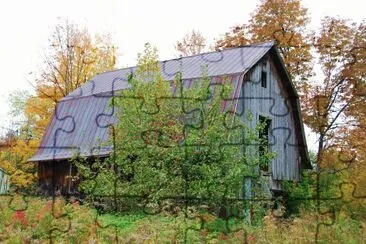 פאזל של Old barn