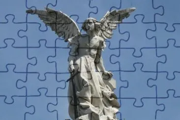 ANGEL EXTERMINADOR-COMILLAS
