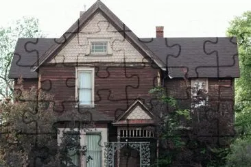 haunted house jigsaw puzzle