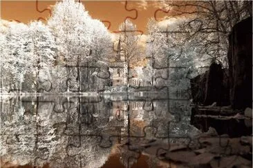 reflected landscape jigsaw puzzle