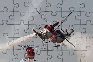 ACROBACIA EN HELICÃ“PTERO jigsaw puzzle