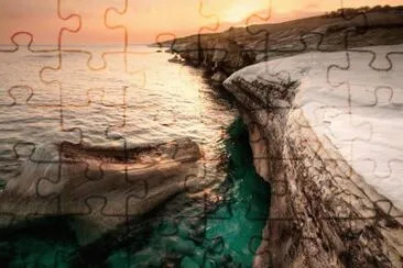 b jigsaw puzzle