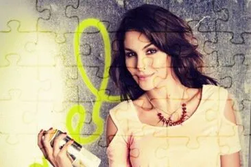 פאזל של Mel,LINDA