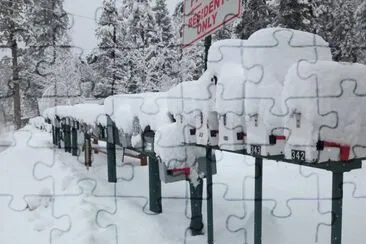 snow mail boxes