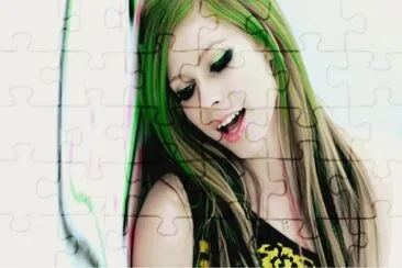 avril lavgine smile jigsaw puzzle