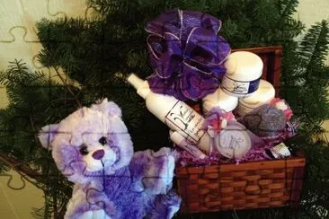 פאזל של Lavender Christmas Gift Basket