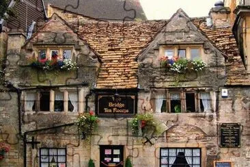 Shop in the UK jigsaw puzzle
