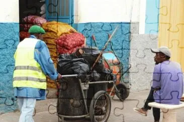 Streetsweeper in Santiago  Costa Rica