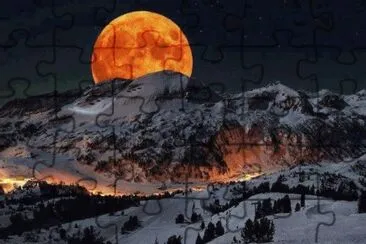 Red Moon jigsaw puzzle