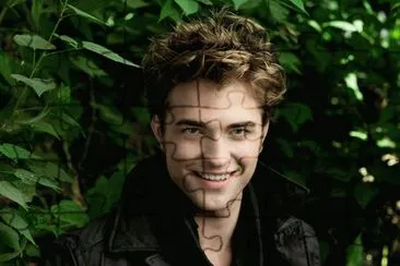 Robert Pattinson