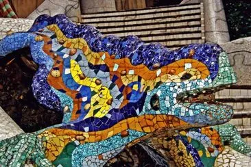 Parc GÃ¼ell    Dragon   Antoni Gaudi  Barcelona