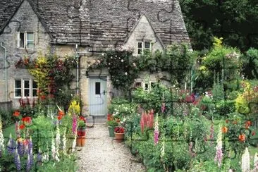 Garden in the Cotswolds