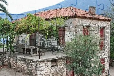 Old Farmhouse jigsaw puzzle