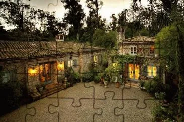 casa jigsaw puzzle