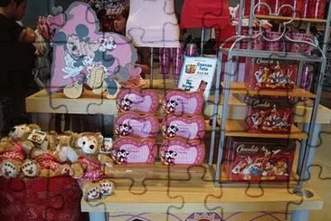 Valentine Display-Disneyland