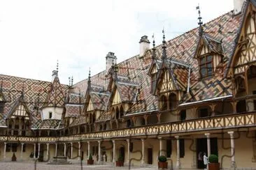 Beaune Hospital France jigsaw puzzle