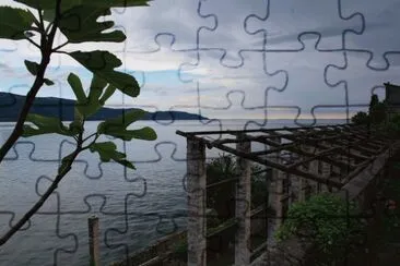 vecchia limonaia, Gargnano, Italia jigsaw puzzle
