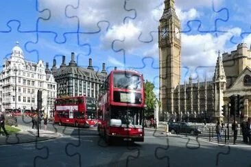 Tourist buses in London jigsaw puzzle
