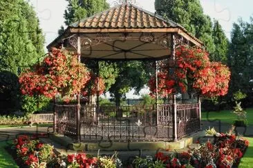 Bridgnorth Garden jigsaw puzzle