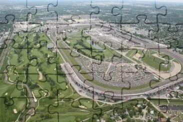 פאזל של IndianÃ¡polis, cuando hay carrera cerrado el golf.