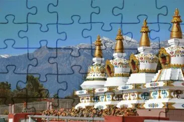 Stupa 's in the Himalayan Mountains