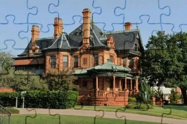 A Mansion in Texas