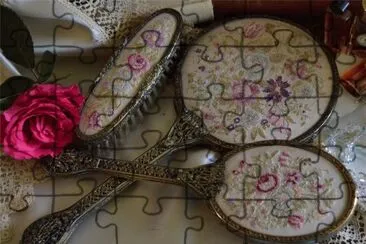 Beautiful Vintage Dressing Table Set