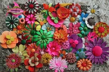 Plastic Mexican Brooch collection jigsaw puzzle