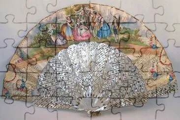 Victorian Hand Painted Mother of Pearl Pierced Fan