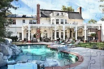 villa jigsaw puzzle