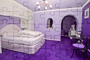 Feng Shui Decor of Purple Harmony and Balance