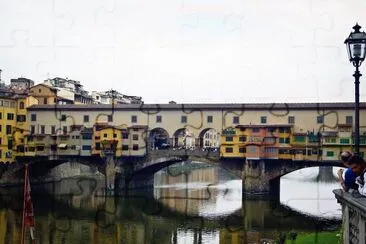 PONTE VECCHIO, FLORENCIA, ITALIA.