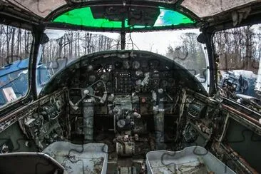 פאזל של Airplane graveyard