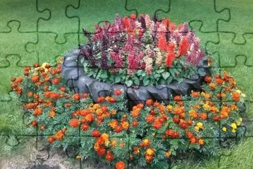 Reciclando Pneus jigsaw puzzle