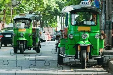 TAXIS EN BANGKOK. jigsaw puzzle