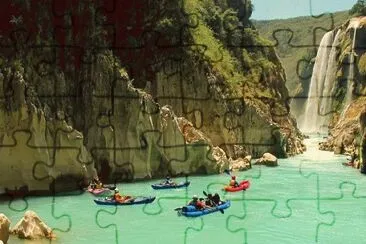 KAYAKS EN EL RÃO STA. MARÃA, S.L.P. MÃ‰XICO jigsaw puzzle