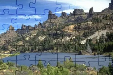 Valle del RÃ­o Limay.NeuquÃ©n y RÃ­o Negro. Argentina jigsaw puzzle