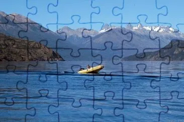Lago Puelo. Chubut. Argentina jigsaw puzzle