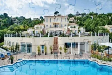 hotel jigsaw puzzle