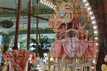 St.Petersburg, candy shop jigsaw puzzle
