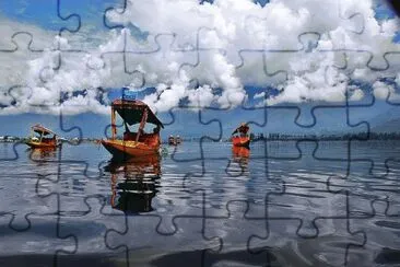 Lago Dal. Srinagar. India jigsaw puzzle